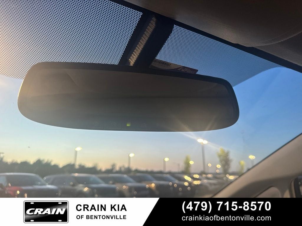 2011 Toyota Prius Four - SUNROOF / SOLAR PANEL ROOF