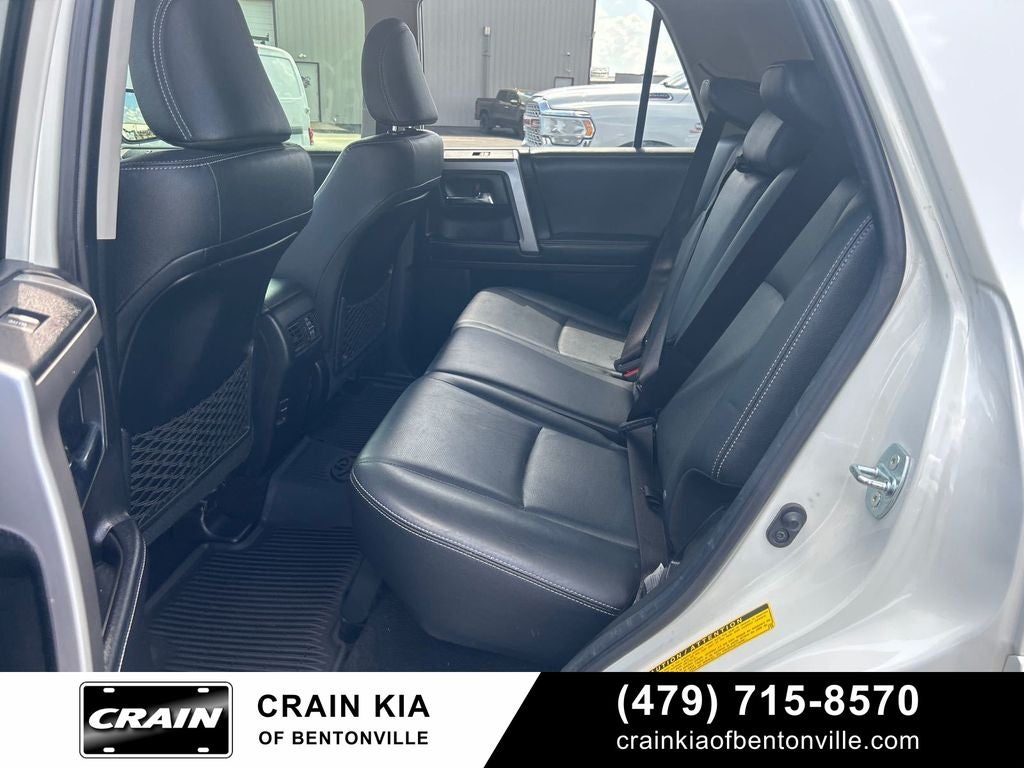 2019 Toyota 4Runner Limited - 4WD / SUNROOF / CLEAN CARFAX