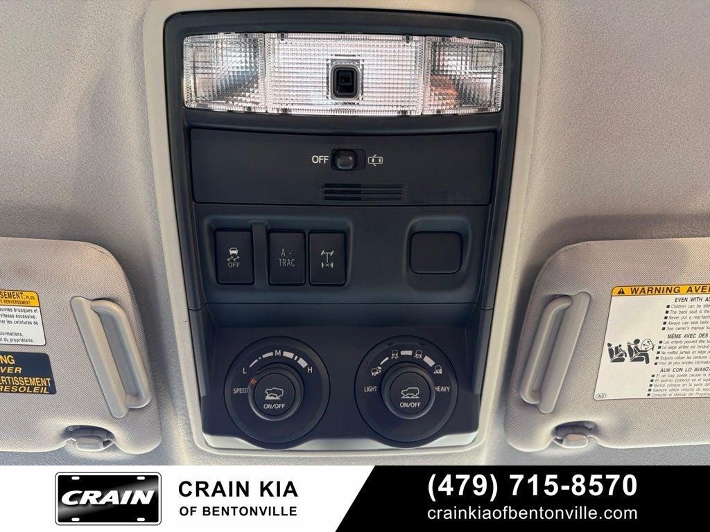 2019 Toyota 4Runner TRD Off-Road - 4WD / CLEAN CARFAX / ONE OWNER
