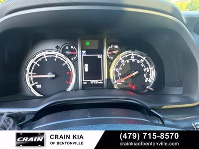 2024 Toyota 4Runner TRD Off-Road Premium - 4WD / SUNROOF / ONE OWNER