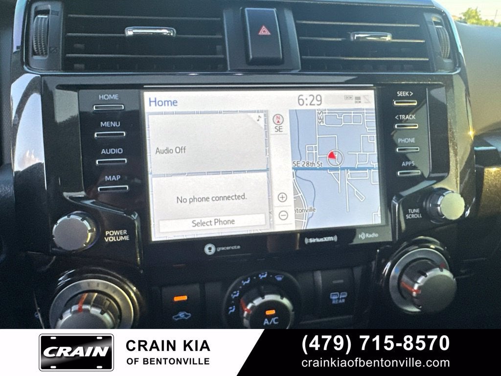 2024 Toyota 4Runner TRD Off-Road Premium - 4WD / SUNROOF / ONE OWNER