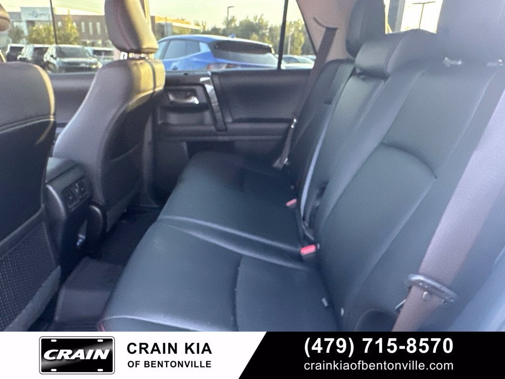 2024 Toyota 4Runner TRD Off-Road Premium - 4WD / SUNROOF / ONE OWNER