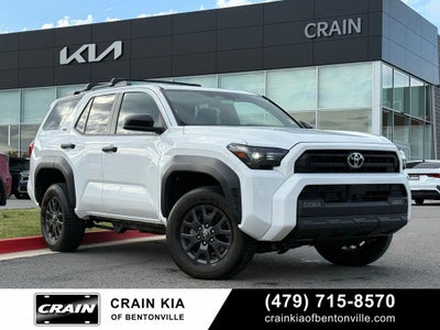 2025 Toyota 4Runner SR5 - 4WD / CLEAN CARFAX / ONE OWNER