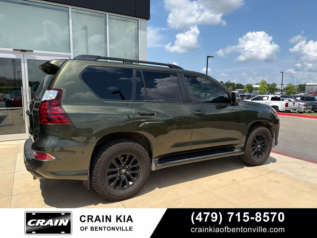 2022 Lexus GX 460 Luxury - Black Line Special Edition / NORI GREEN