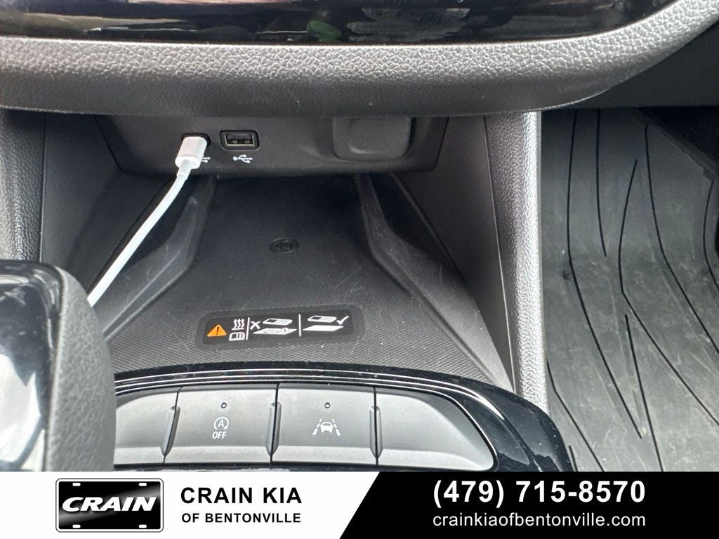 2025 Buick Envista Sport Touring - CARFAX ONE OWNER