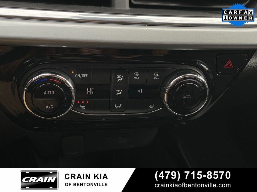 2025 Chevrolet Trax LT - CLEAN CARFAX / ONE OWNER