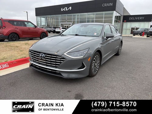 2022 Hyundai Sonata Hybrid Limited - CLEAN CARFAX / 51 HWY MPG / SOLAR PANEL ROOF