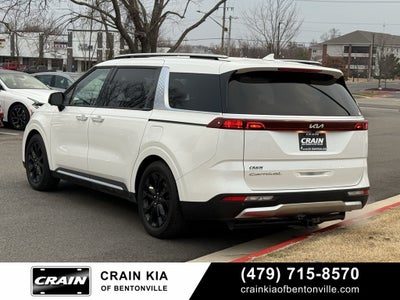 2022 Kia Carnival SX - DUAL SCREEN DVD