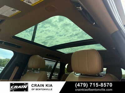 2025 Land Rover Range Rover SE LWB - 3RD ROW / AWD / ONE OWNER