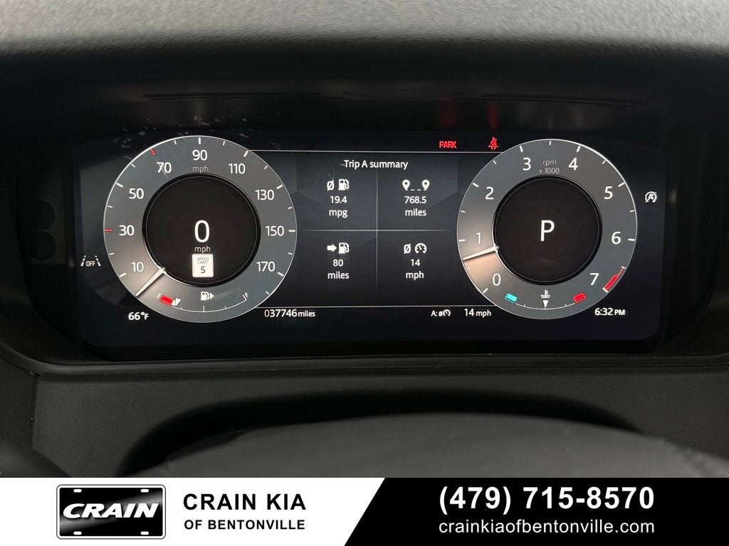 2025 Land Rover Range Rover Velar Dynamic SE - AWD / PANORAMIC SUNROOF