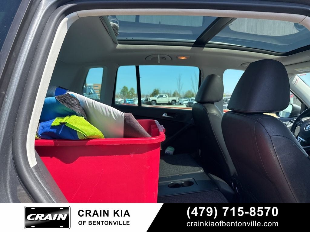 2016 Volkswagen Tiguan SE 4Motion - AWD / SUNROOF / CLEAN CARFAX