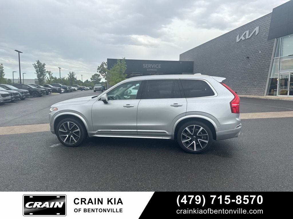 2019 Volvo XC90 T6 Inscription - AWD / PANORAMIC SUNROOF / CLEAN CARFAX