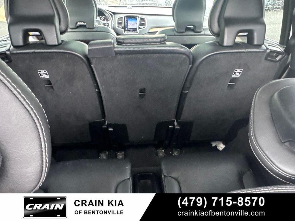 2019 Volvo XC90 T6 Inscription - AWD / PANORAMIC SUNROOF / CLEAN CARFAX