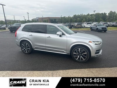 2019 Volvo XC90 T6 Inscription - AWD / PANORAMIC SUNROOF / CLEAN CARFAX