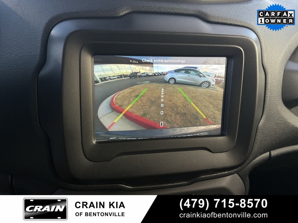 2019 Jeep Renegade Latitude - 4WD / CLEAN CARFAX / ONE OWNER