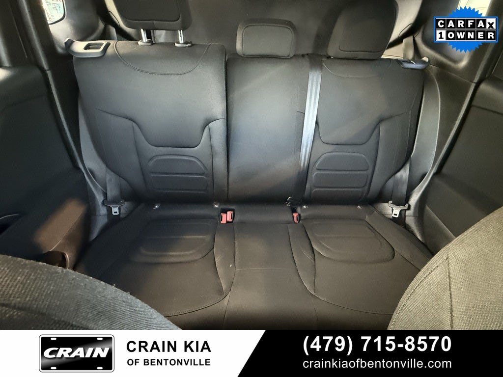 2019 Jeep Renegade Latitude - 4WD / CLEAN CARFAX / ONE OWNER