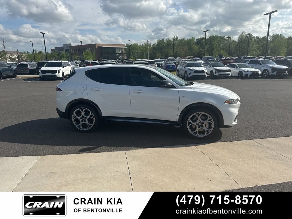 2024 Alfa Romeo Tonale Ti - AWD / SUNROOF / CARFAX ONE OWNER