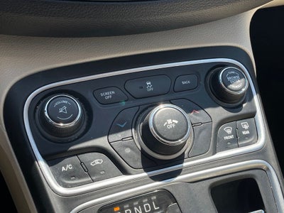 2015 Chrysler 200 Limited LOW PAYMENTS