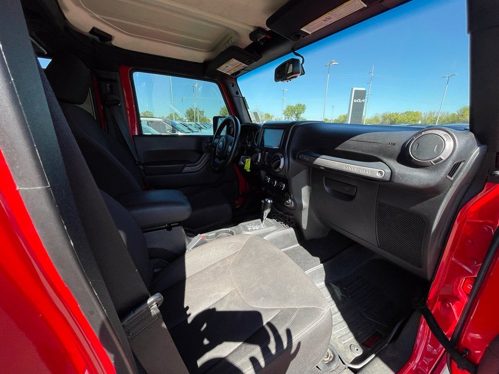 2015 Jeep Wrangler Unlimited Sport 4X4 / HARDTOP