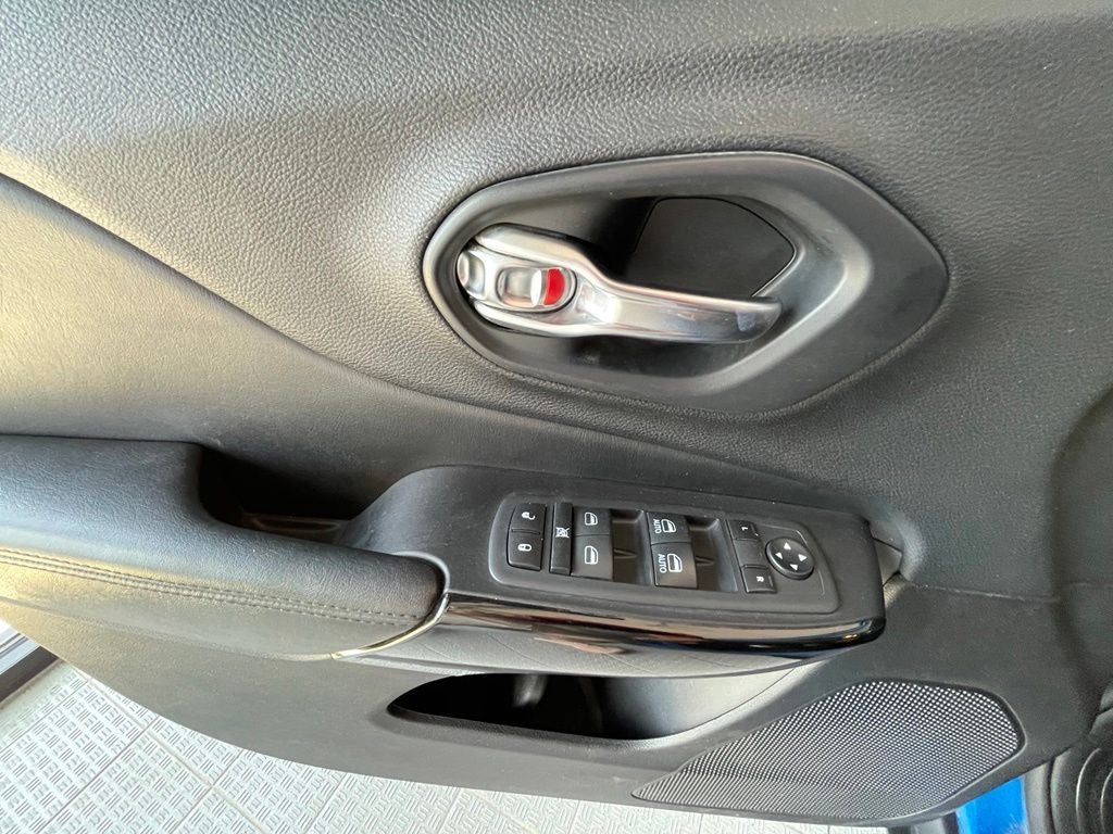 2020 Jeep Cherokee Latitude Plus LOW PAYMENTS / HEATED SEATS