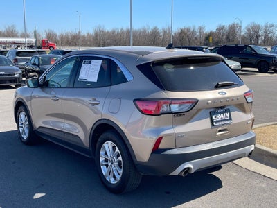 2020 Ford Escape SE