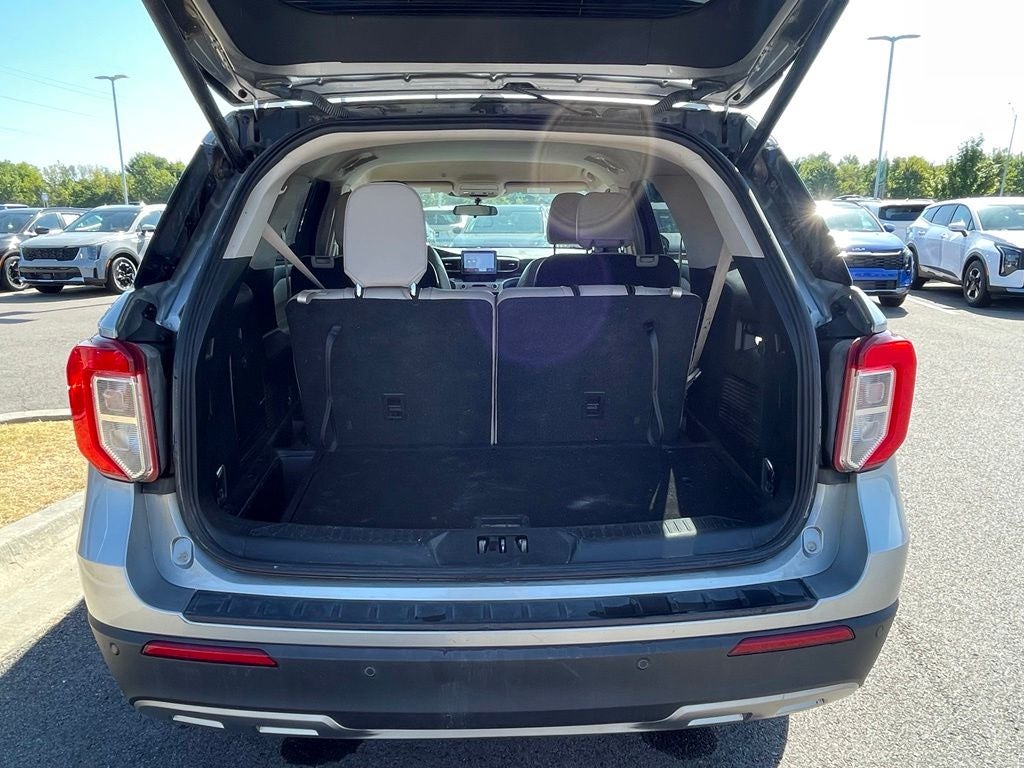 2023 Ford Explorer XLT HEATED SEATS / ONE OWNER