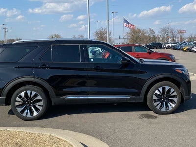 2025 Ford Explorer Platinum