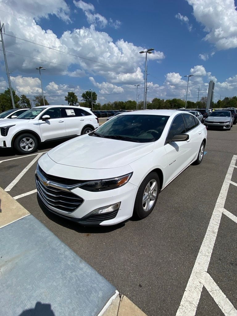 2020 Chevrolet Malibu LS 1LS