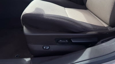 2012 Chevrolet Malibu LT 1LT / POWER DRIVERS SEAT / CONVENIENCE PACKAGE