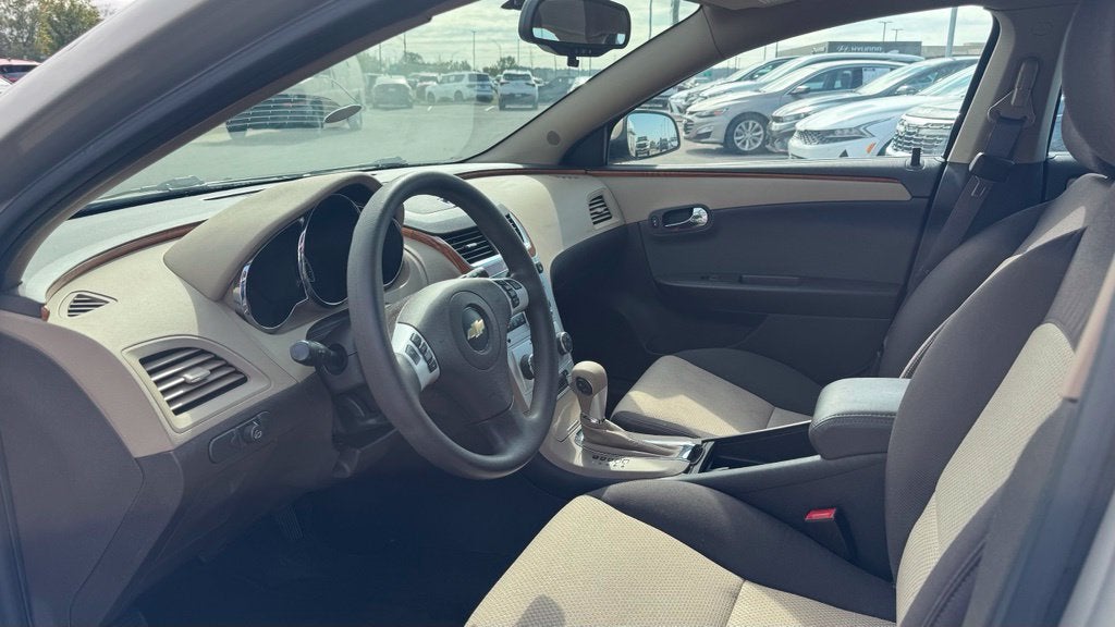 2012 Chevrolet Malibu LT 1LT / POWER DRIVERS SEAT / CONVENIENCE PACKAGE