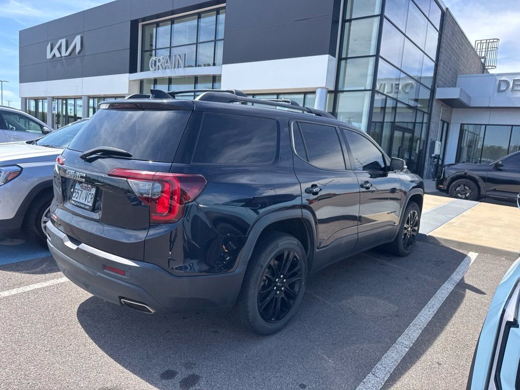 2022 GMC Acadia SLE HEATED SEATS / PREMIUM AUDIO / TECH PACKAGE