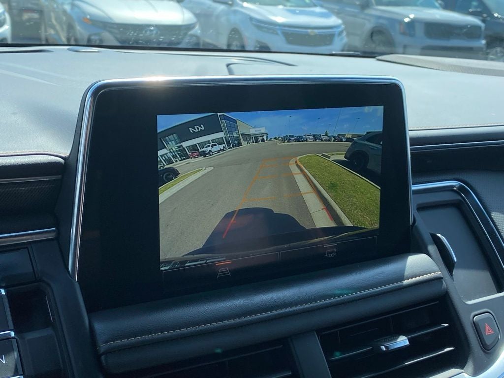 2022 GMC Yukon XL AT4 4X4 / ONE OWNER