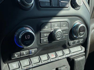 2021 GMC Sierra 3500HD Denali 4X4 / MOONROOF / ONE OWNER