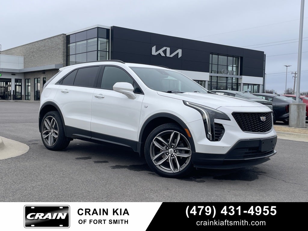 2020 Cadillac XT4 Sport AWD / LEATHER / HEATED SEATS