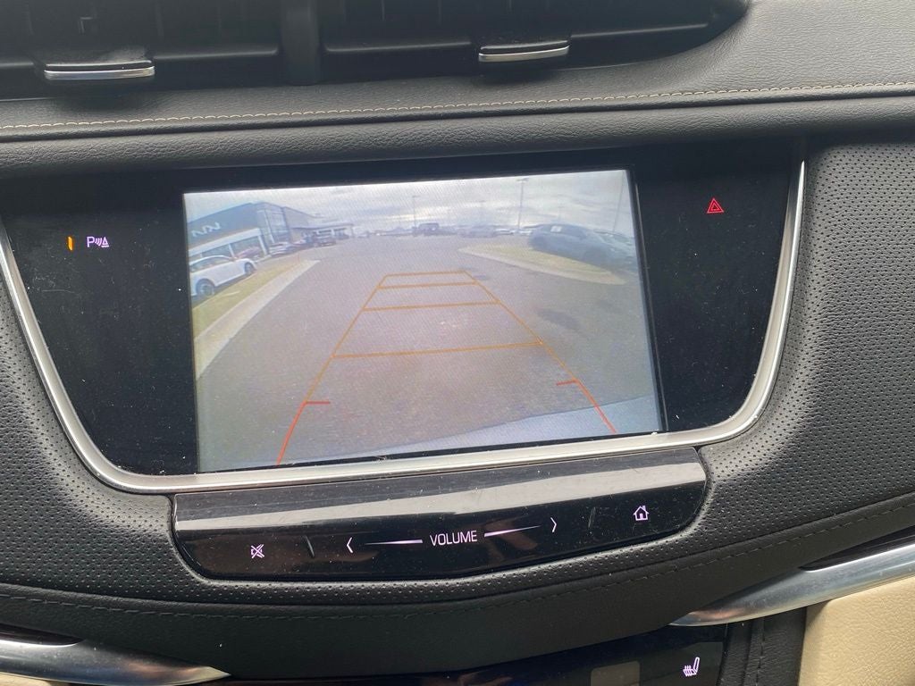 2019 Cadillac XT5 Luxury AWD / HEATED SEATS / MOONROOF