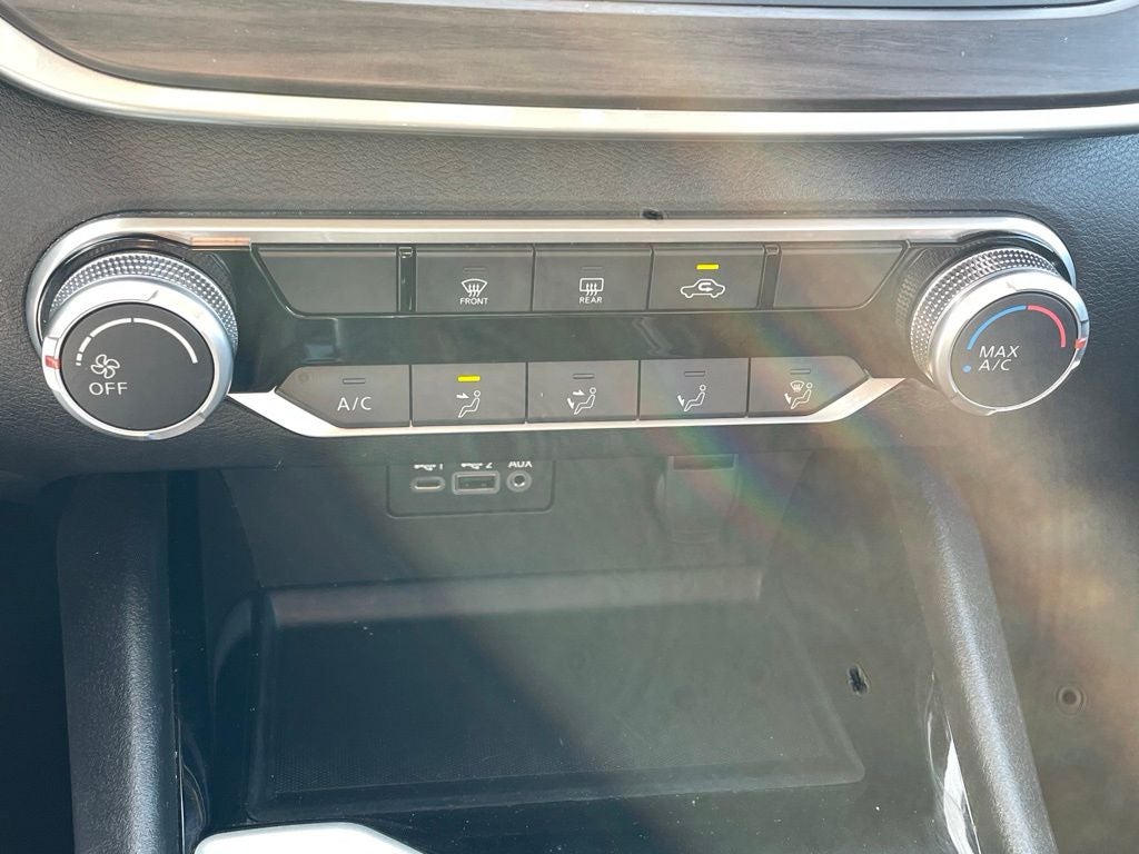 2024 Nissan Altima 2.5 SV ONE OWNER