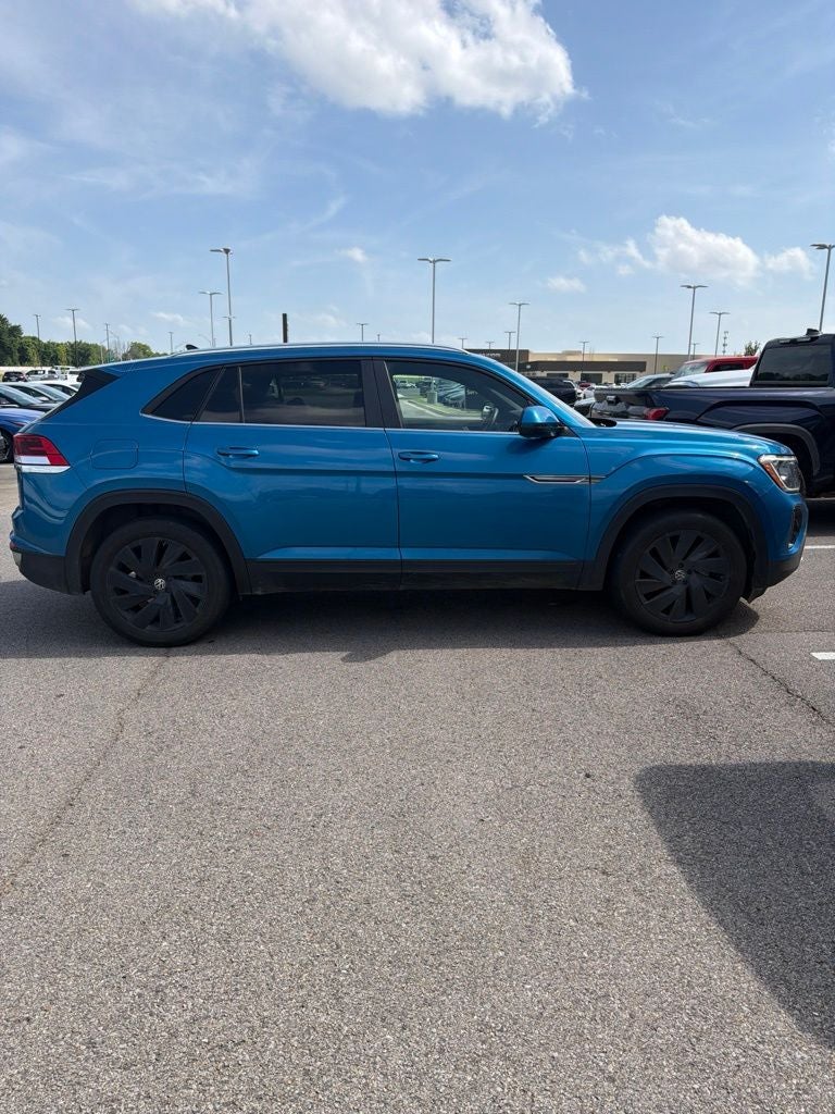 2024 Volkswagen Atlas Cross Sport 2.0T SE w/Technology AWD / ONE OWNER / LEATHER