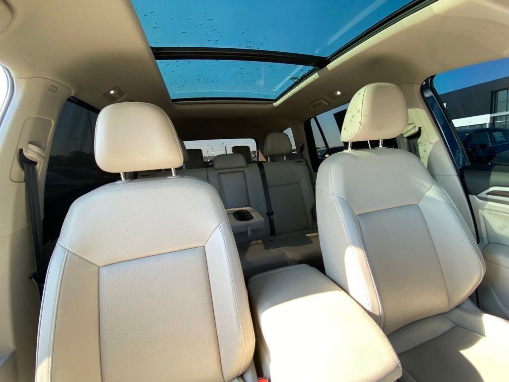 2021 Volkswagen Atlas 3.6L V6 SE w/Technology SUNROOF / HEATED SEATS / POWER LIFT GATE