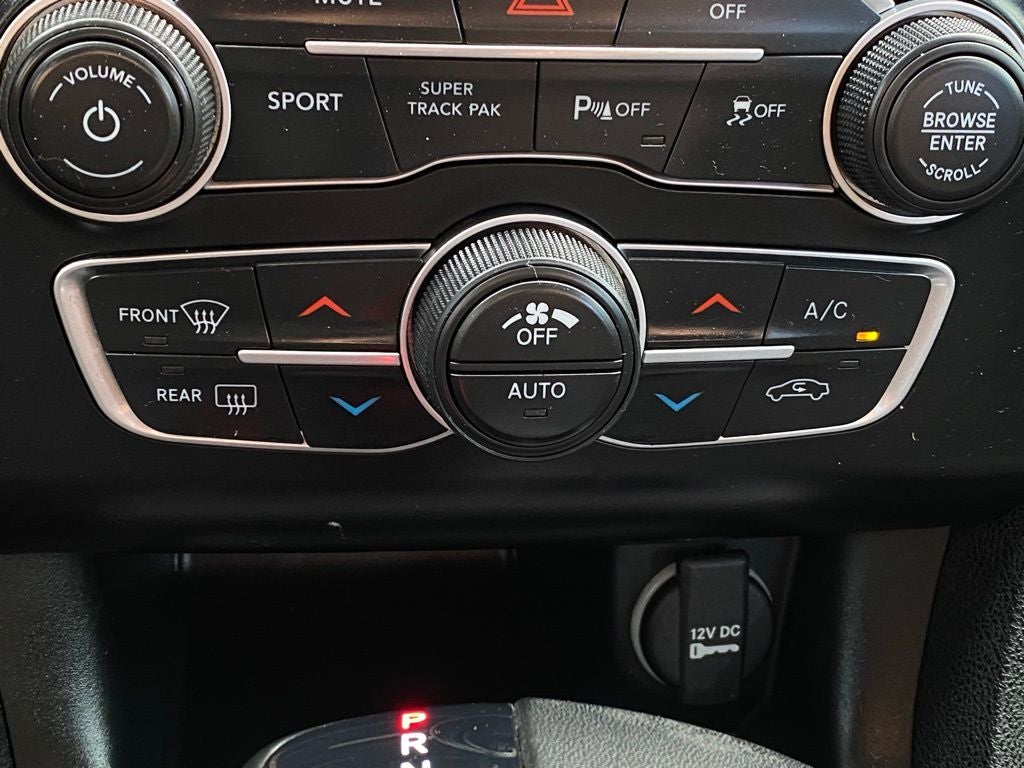 2023 Dodge Charger R/T V8 / CLEAN CARFAX / HEATED SEATS