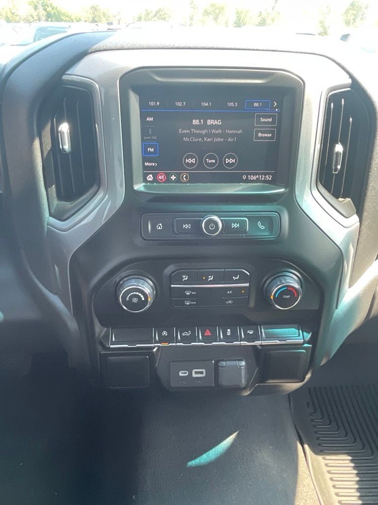 2022 Chevrolet Silverado 1500 LTD Custom CLEAN CARFAX / REMOTE START