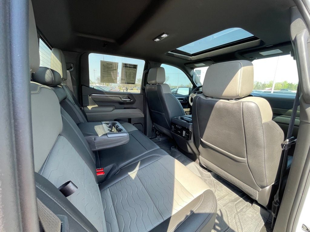 2024 Chevrolet Silverado 1500 ZR2