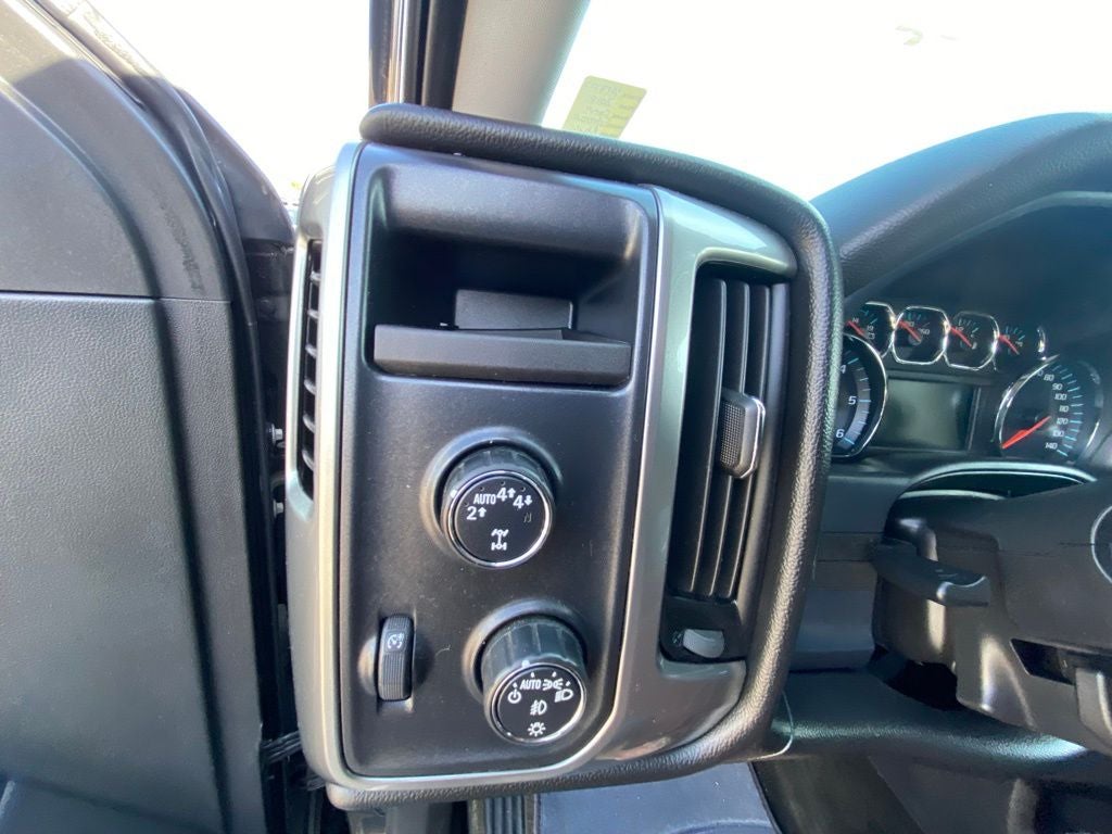 2018 Chevrolet Silverado 1500 LT LT1 / 4X4 / ONE OWNER