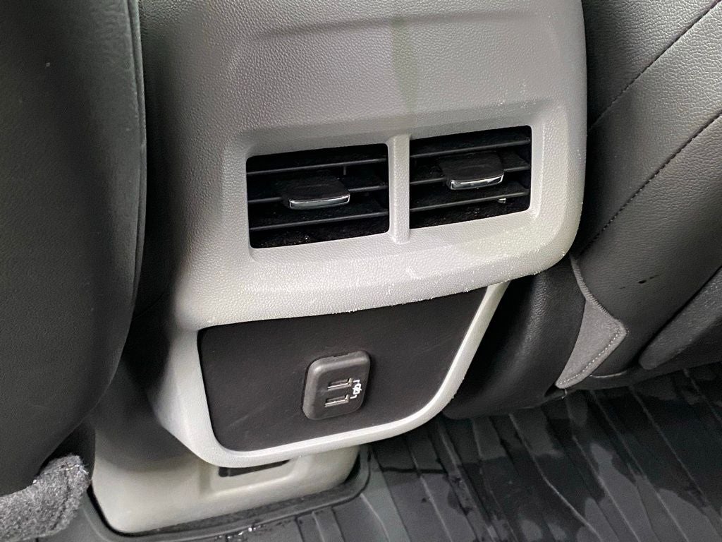 2024 GMC Terrain SLT ONE OWNER / HEATED SEATS / POWER SEATS