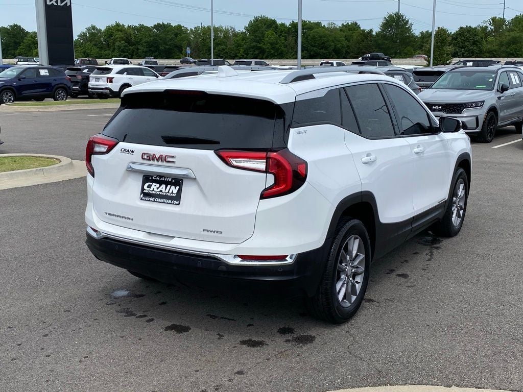2024 GMC Terrain SLT