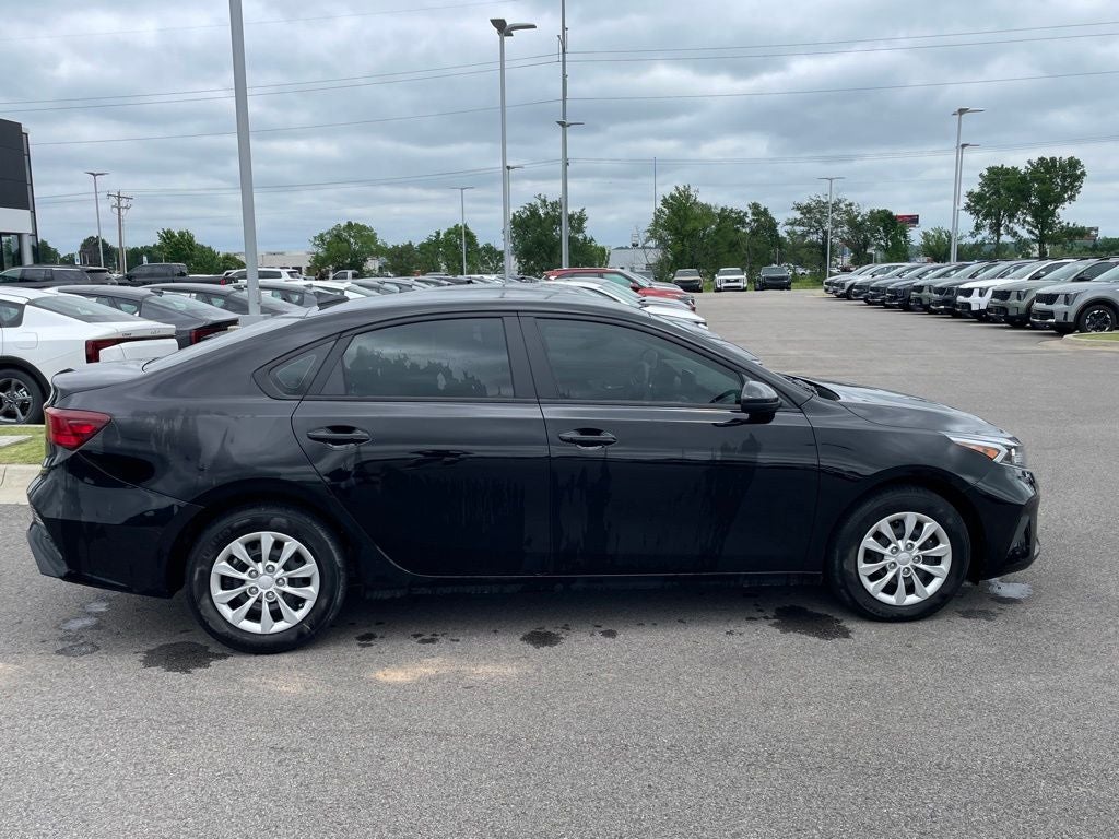 2023 Kia Forte LX ONE OWNER / CLEAN CARFAX