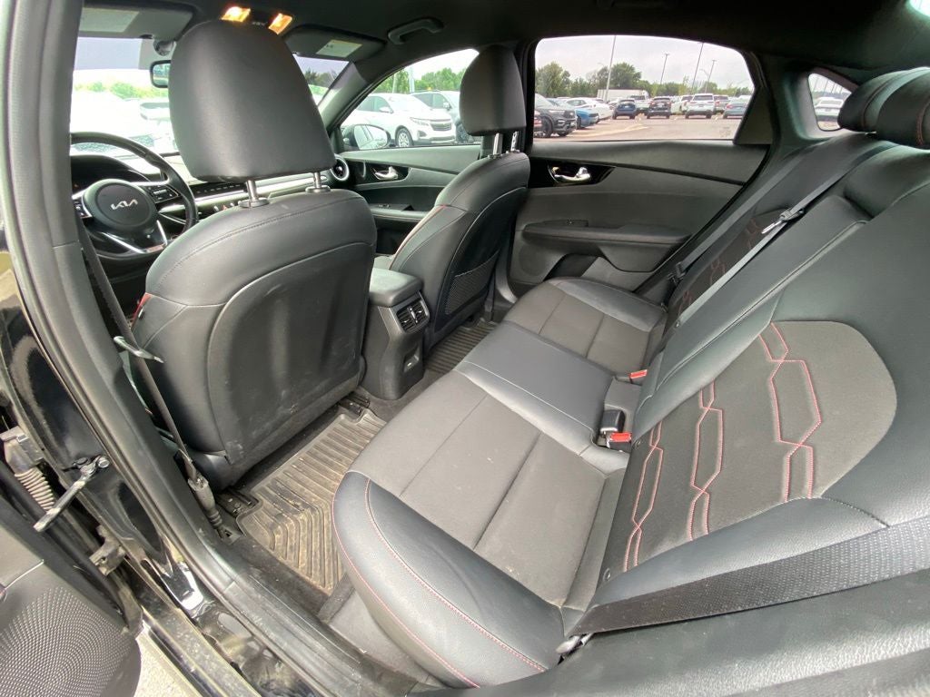 2024 Kia Forte GT ONE OWNER / CLEAN CARFAX / NAV