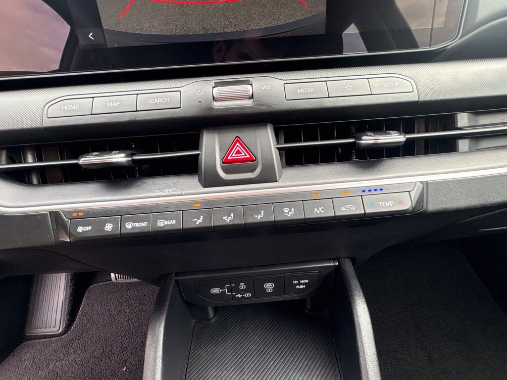 2025 Kia K4 LX ONE OWNER / CLEAN CARFAX