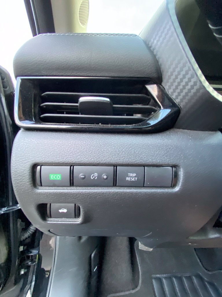 2025 Nissan Sentra SV ONE OWNER / KEYLESS ENTRY / BLIND SPOT