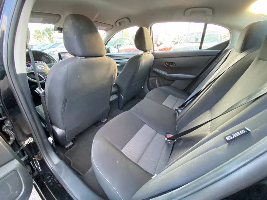 2025 Nissan Sentra SV ONE OWNER / KEYLESS ENTRY / BLIND SPOT