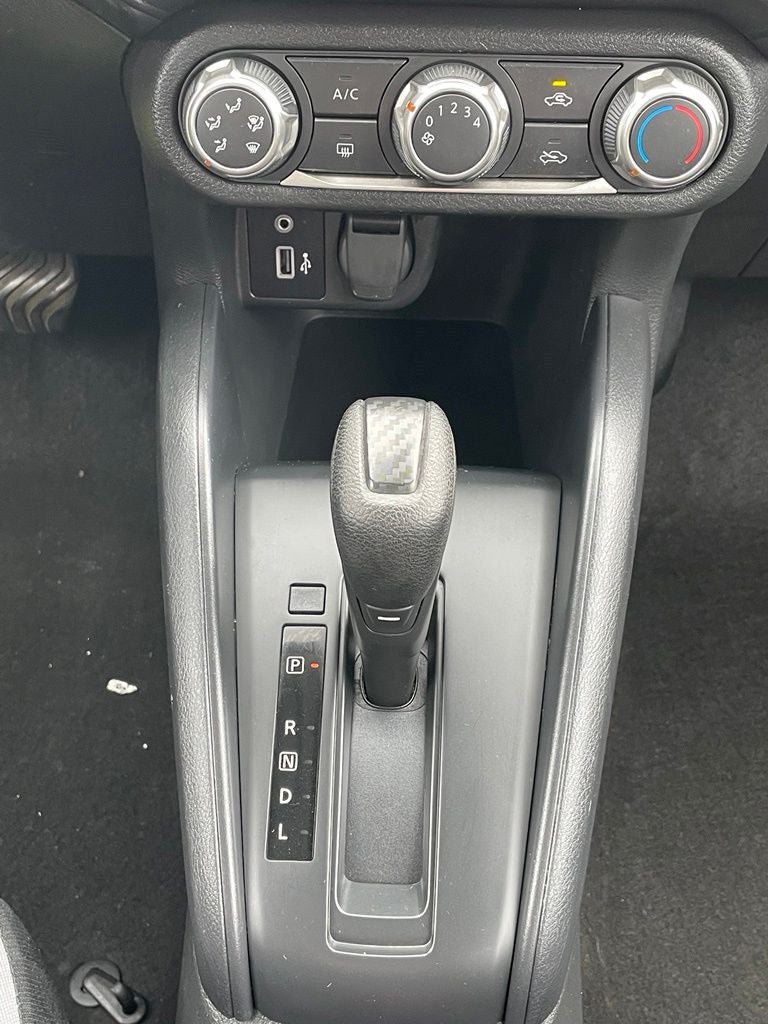 2025 Nissan Versa 1.6 S CLEAN CARFAX
